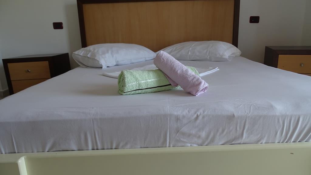 Hotel Alba-Gert オリクム エクステリア 写真